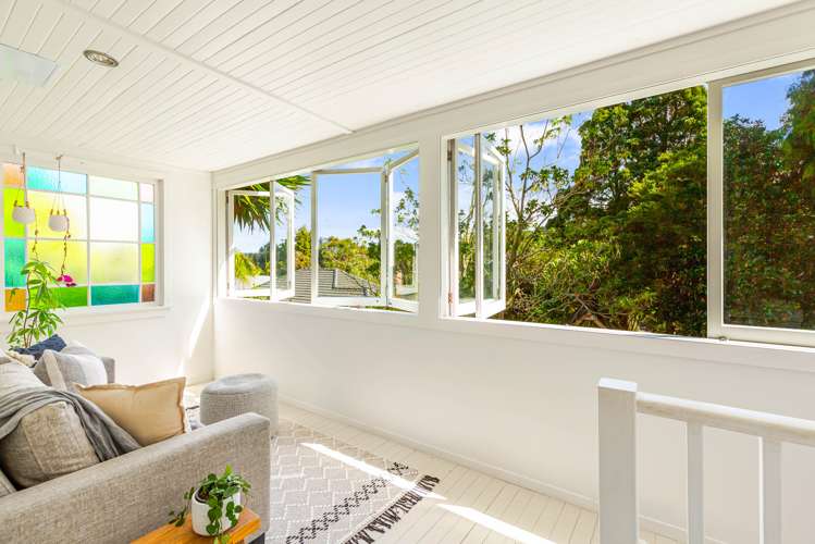 88 Woodlands Park Road Titirangi_20