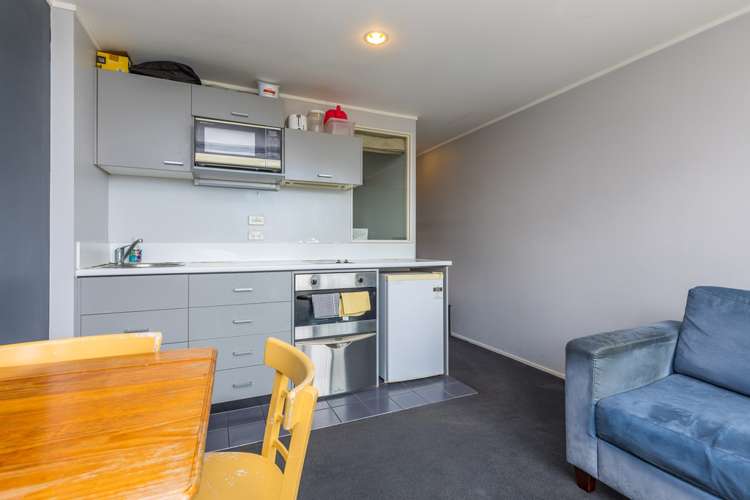 627/72 Nelson Street Auckland Central_8