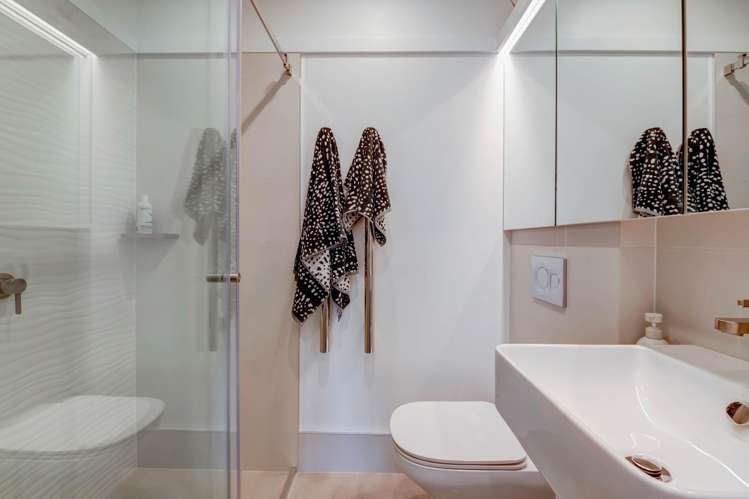 65 Vipond Road Stanmore Bay_9