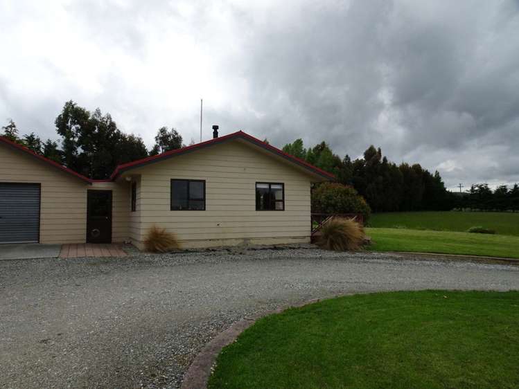 295 Kelvin Road Gore Surrounds_20