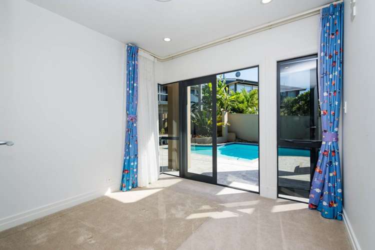 60a Seaview Road Castor Bay_15