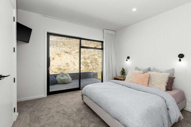 4 Te Roera Drive Taradale_16