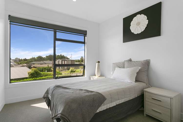 32 Coprosma Crescent Waipahihi_20