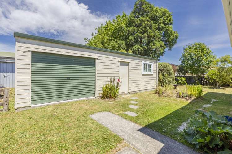 2a Dee Street Otane_10