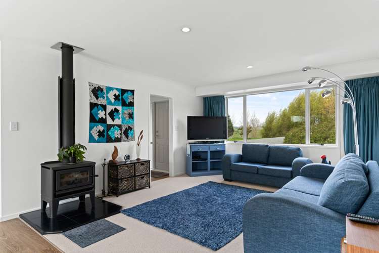 32 Lara Lane Kaiwaka_2