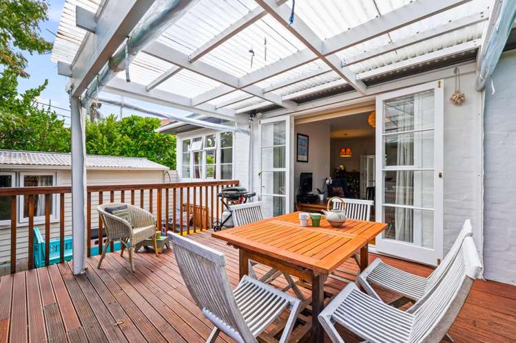 12 Achilles Crescent Devonport_8