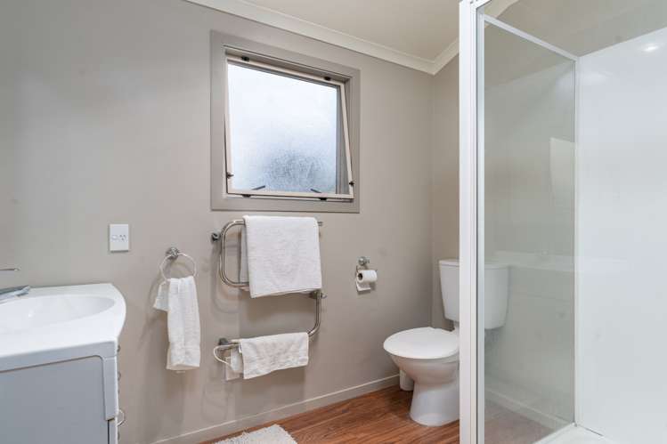 18 Lincoln Road Carterton_8