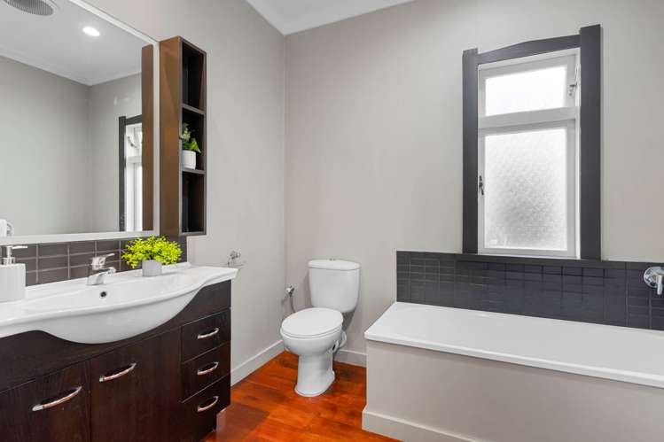 42 Duke Street Three Kings_10