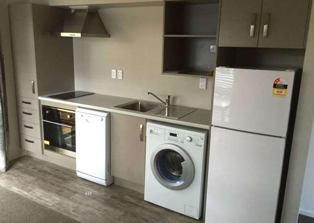 Room D/3A Rostrevor Street 10463_4