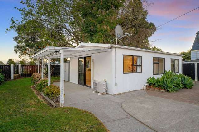 CUTE 2 BEDROOM LOVELY HOME
