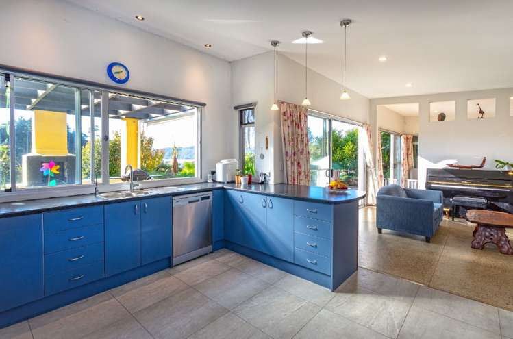 51 Herbert Drive Whangamata_8