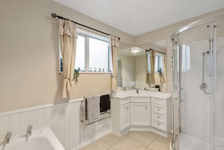 396 No 10 Road Swannanoa_17