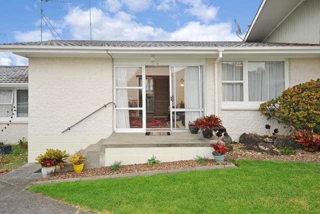 2/15 Hillside Road Papatoetoe_1