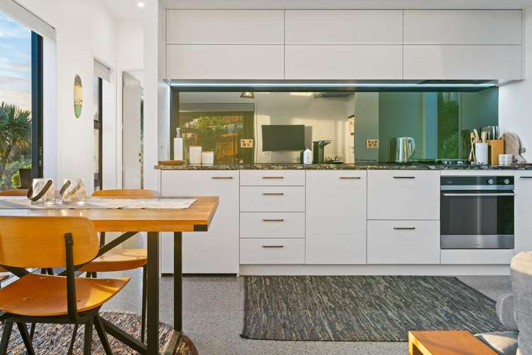 29 Dolphin Place Tutukaka_36