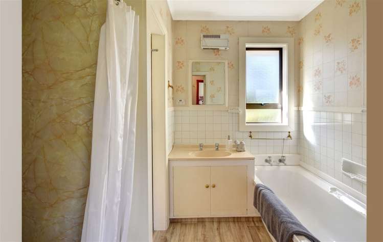 31 Duckworth Street Andersons Bay_13