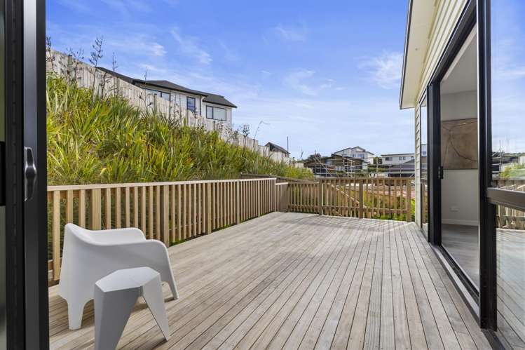 33 Kaupeka Road Millwater_11