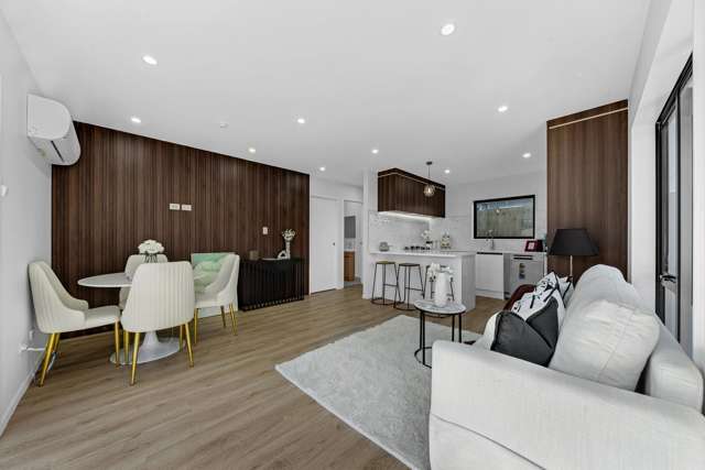 Brand New Modern Living on Russell Road