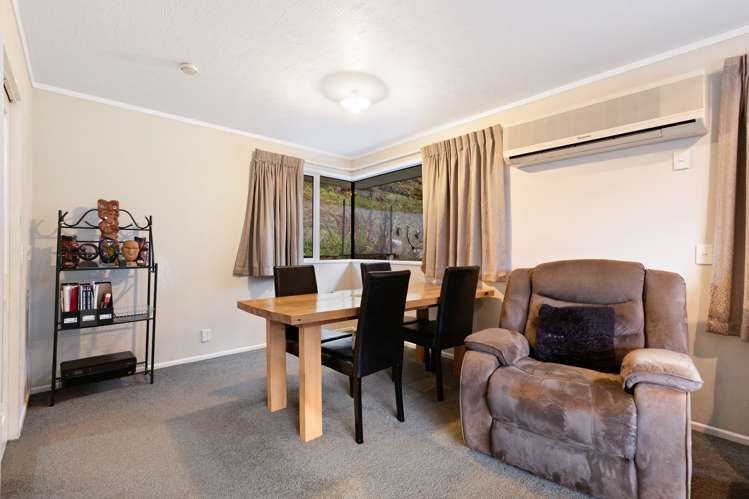 54 Huff Street Queenstown_6