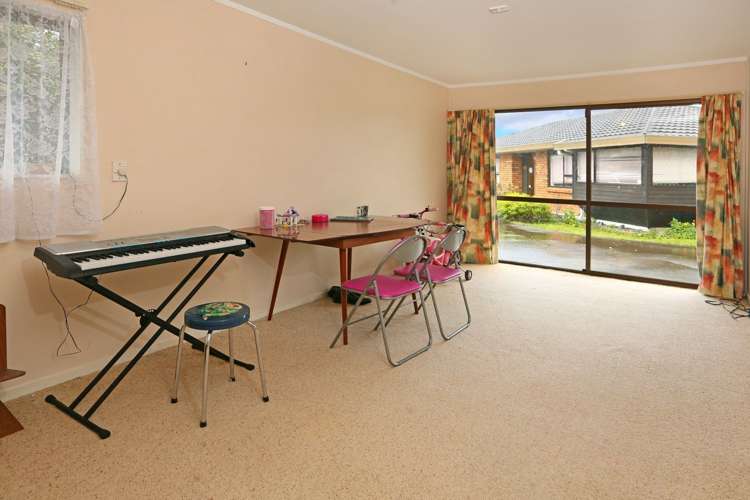 5/409 West Coast Road Glen Eden_12