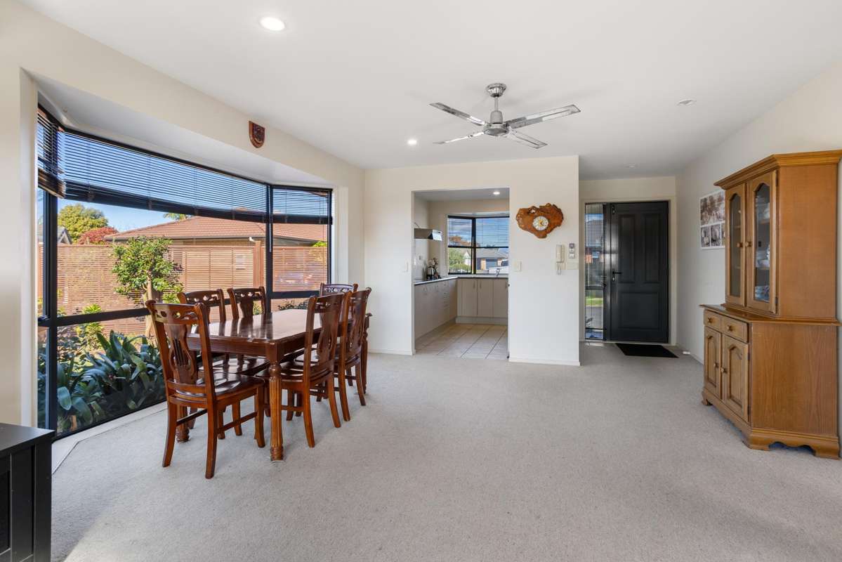 1/2 Mayfair Close_1