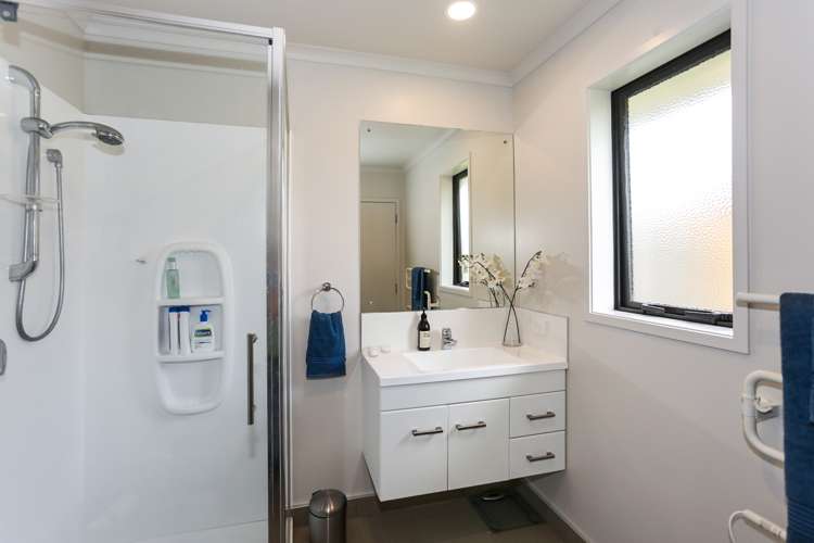 21 Fletcher Lane Patumahoe_9