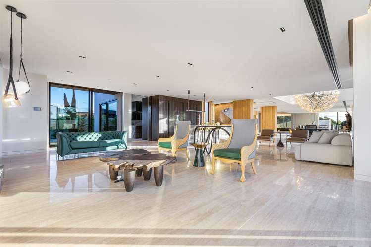 92 Paritai Drive Orakei_17