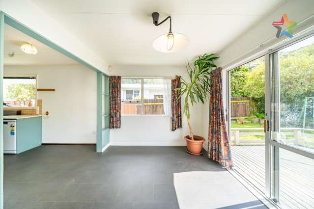 6 Kendal Grove Wainuiomata_4