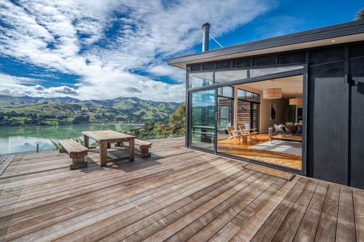 9 Lushingtons Bay Road Takamatua_5