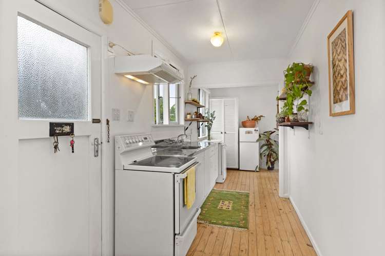 26 Smith Street Raglan_10