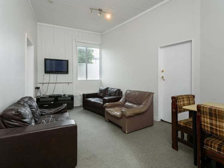 58 Onepu Road Kilbirnie_6