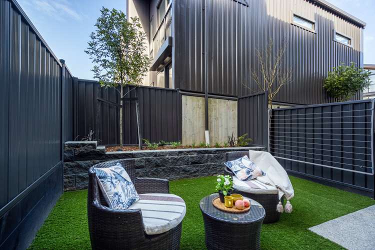 66 Scoria Crescent Stonefields_18