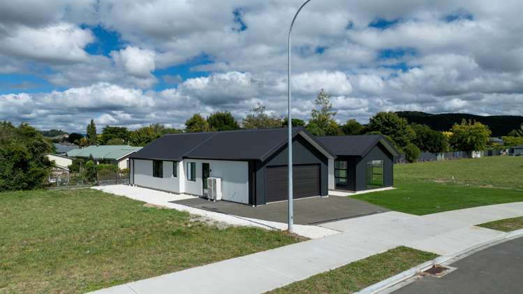 6 Pyke Place Wakefield_1