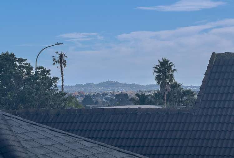 202 Whitford Road Shamrock Park_31