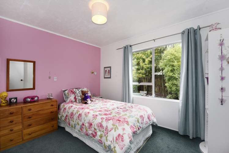 13a Martin Avenue Wakefield_11