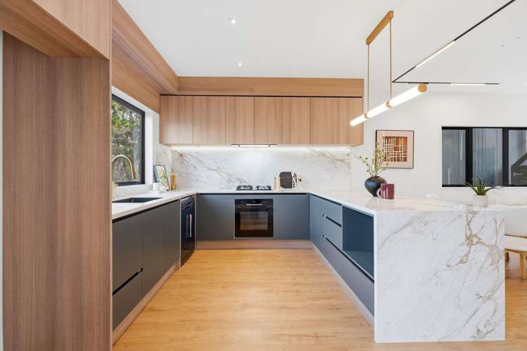 17D Cypress Place Sunnynook_11