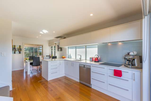 54 Stanley Crescent Beachville_4