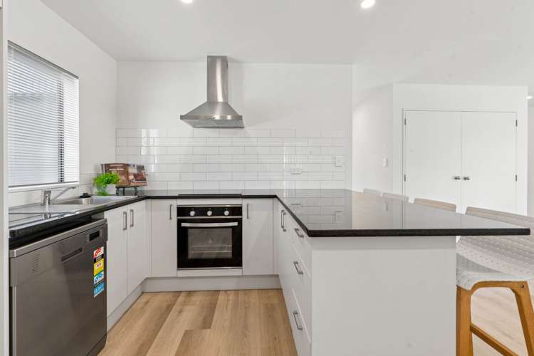71 Black Beech Crescent Takanini_6