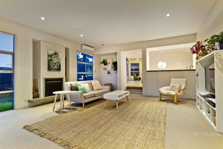 357 Royal Road Massey_9