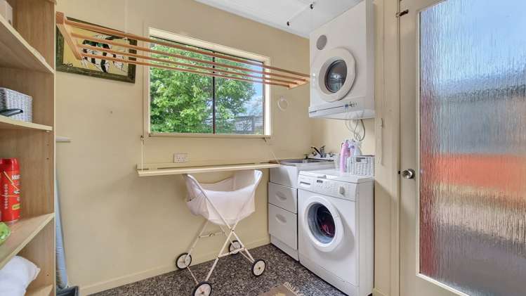 10 Iles Road Lynmore_9