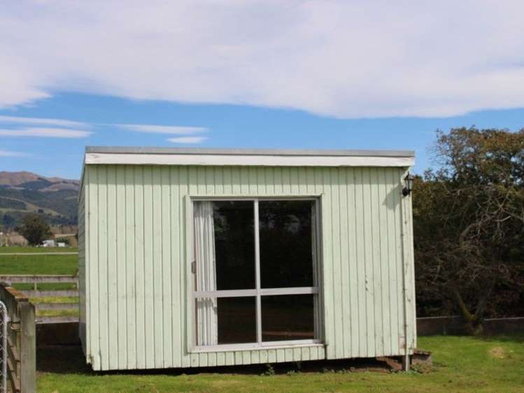 47 Waituna School Road Waimate_13