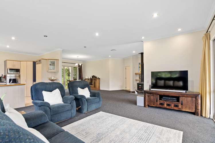 63 Totara View Road Wakefield_4