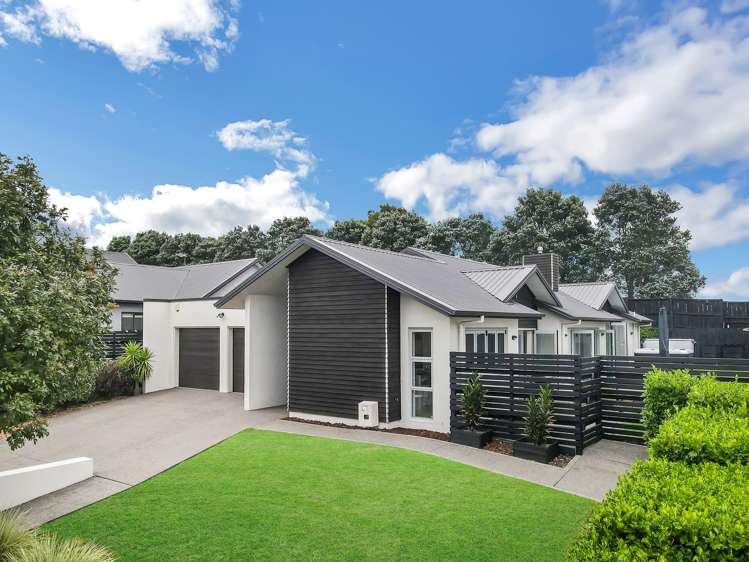 9 Ridge View Crescent Pukekohe_13