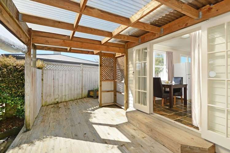 91 Lauderdale Road Birkdale_11