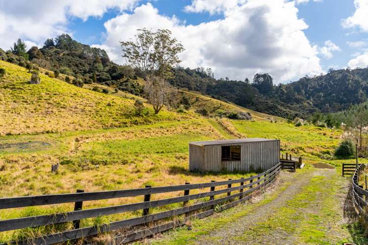 21 Noakes Hill Road Puhoi_17