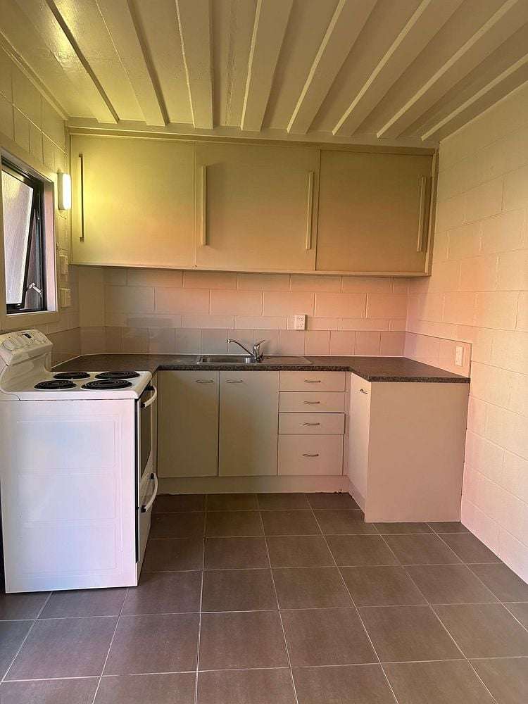 6/2 Hammond Street Hamilton Central_3