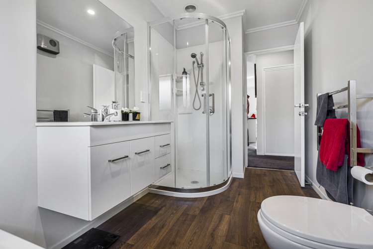 17 Minerva Crescent Woodend_13