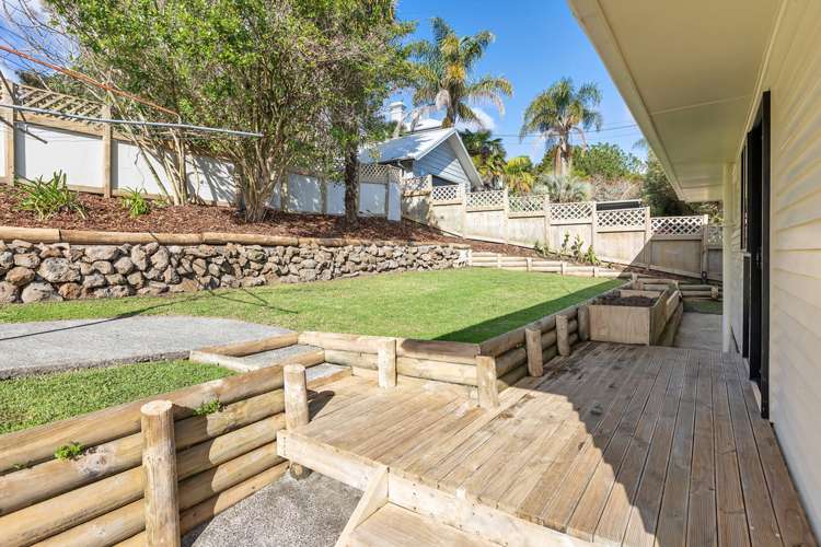 34 Ewing Road Riverside_16