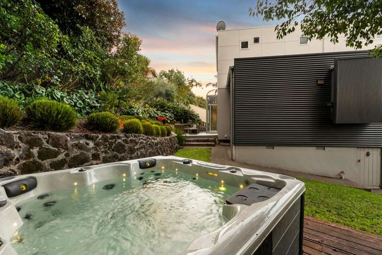 93 Tautari Street Orakei_21
