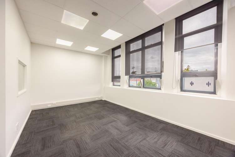 1 Dickens Street South Napier South_8