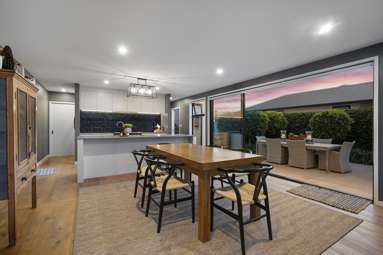 16 St Thomas Avenue_3